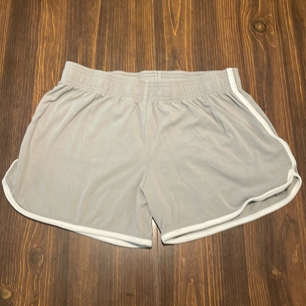 Youth XL/16 gray shorts